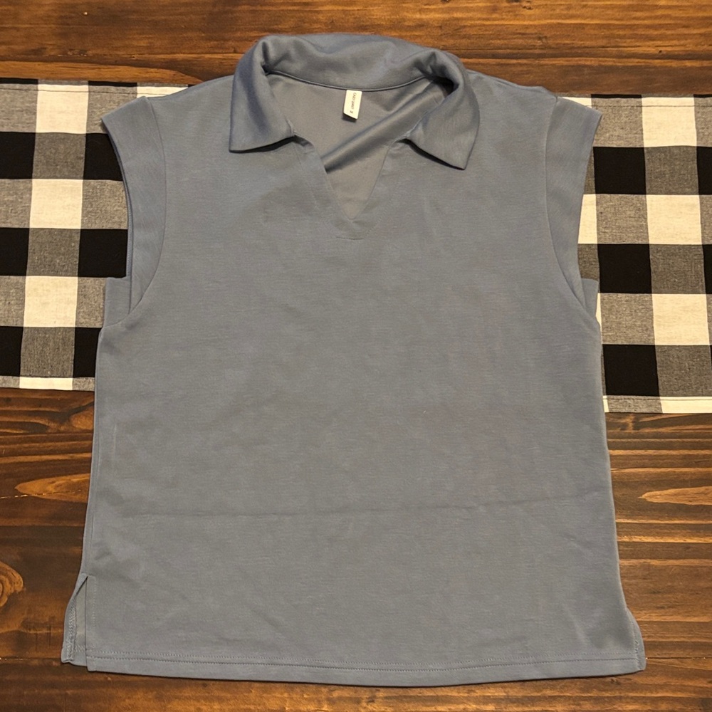 Casly Lamiit sleeveless v neck collared shirt medium blue